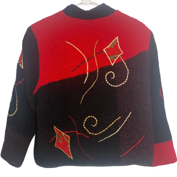 Vintage Allure Jacket - Picture 2 of 6